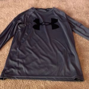 Under armor shirt